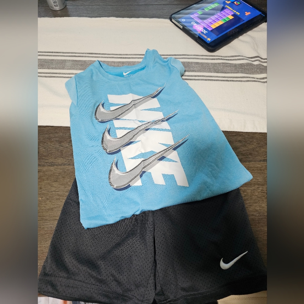 Nike Light Blue Tee and Dark Gray Shorts Set